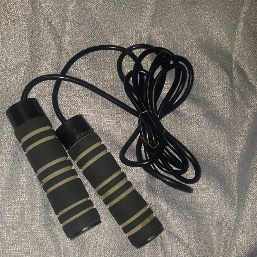 Golds Gym jump rope